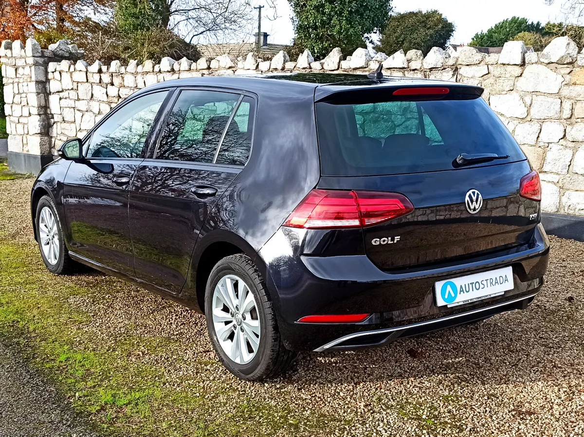 172 VW Golf MK 7.5 Comfortline • Automatic - Image 4