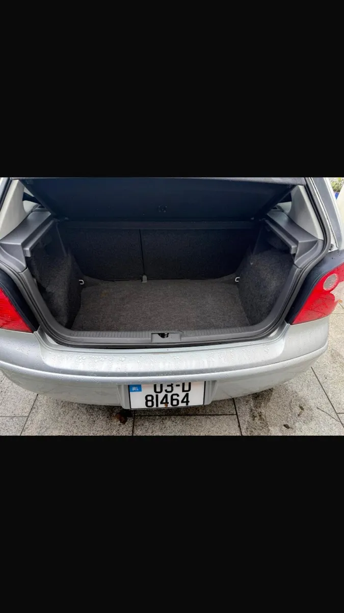 AUTOMATIC !!only 60.000mil Volkswagen Polo 2003 - Image 2