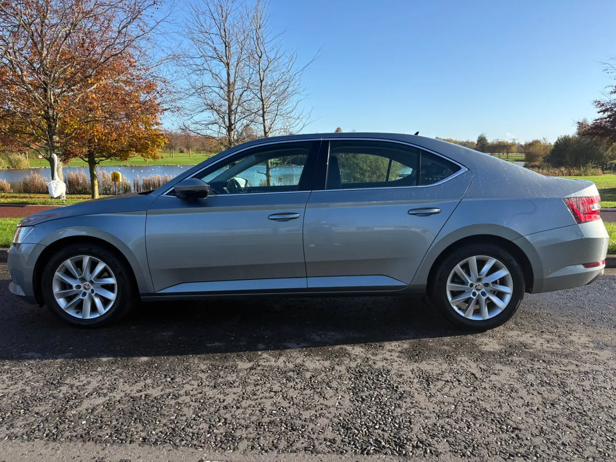 2.0 TDI STYLE ONE OWNER NCT 12/27 - Image 4