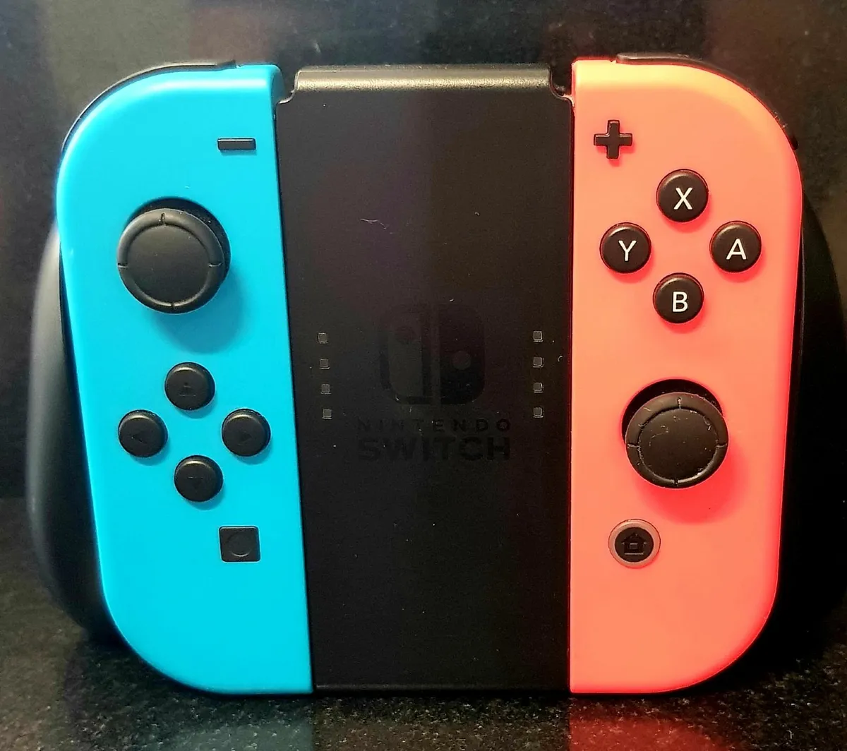 Nintendo switch - Image 1