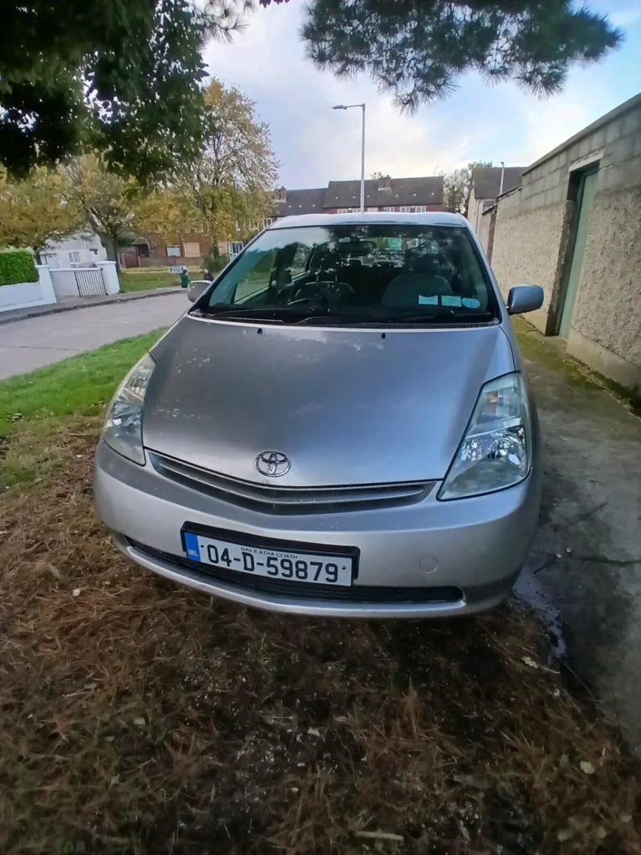 Toyota Prius (2004) - Image 1