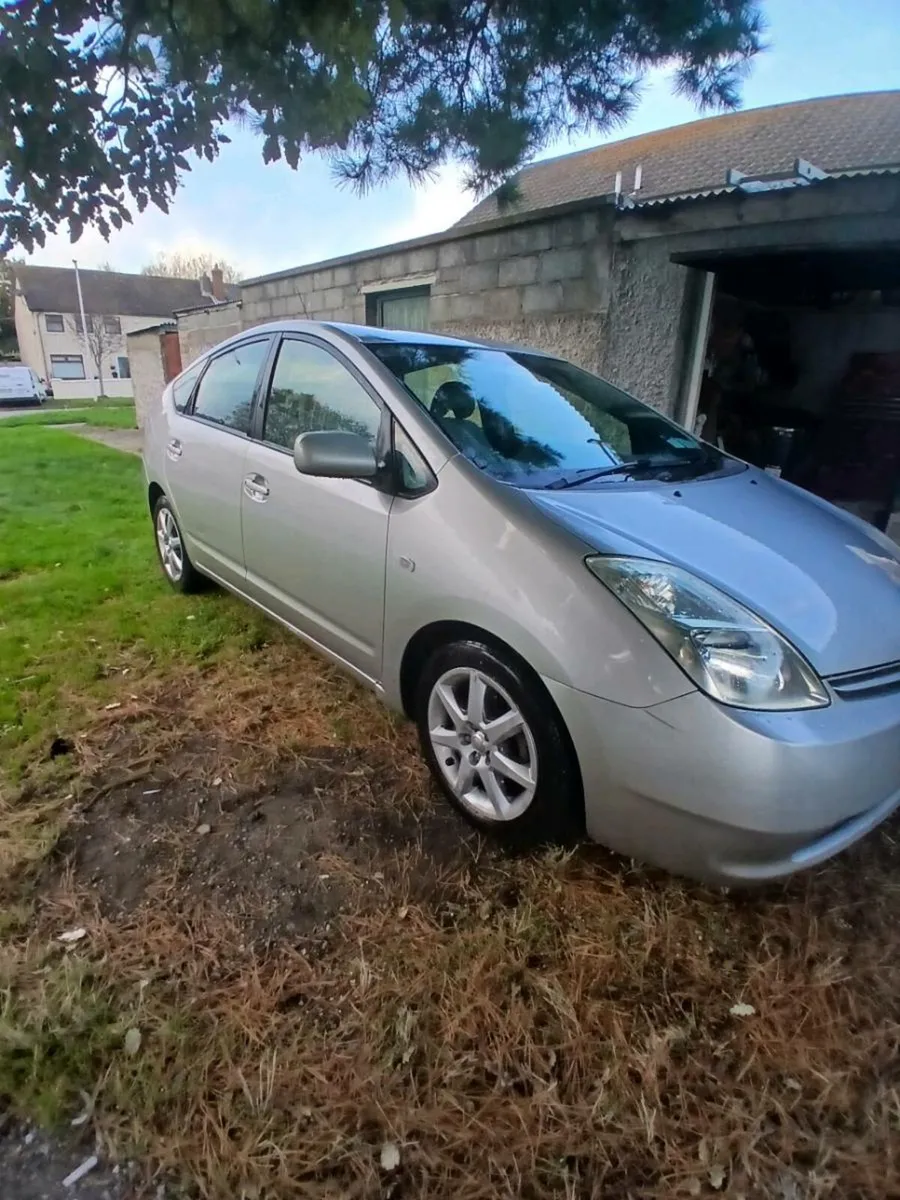Toyota Prius (2004) - Image 3