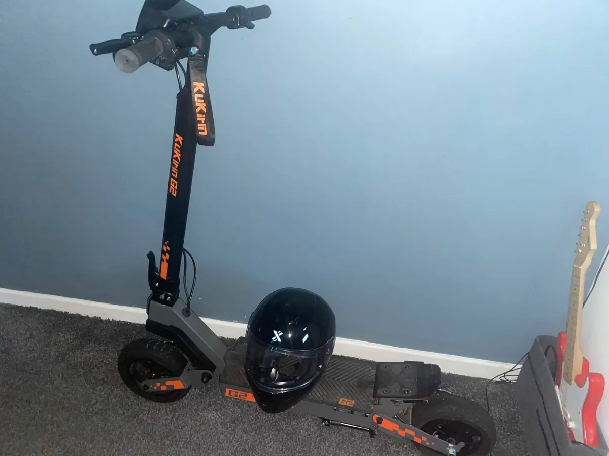 Kukirin g2 electric scooter - Image 3