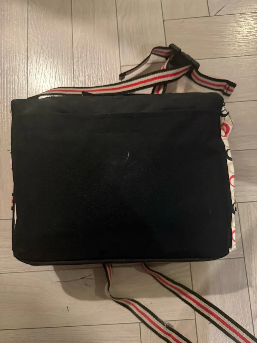 Polar Gear Portable Booster Seat/ High Chair - Image 4