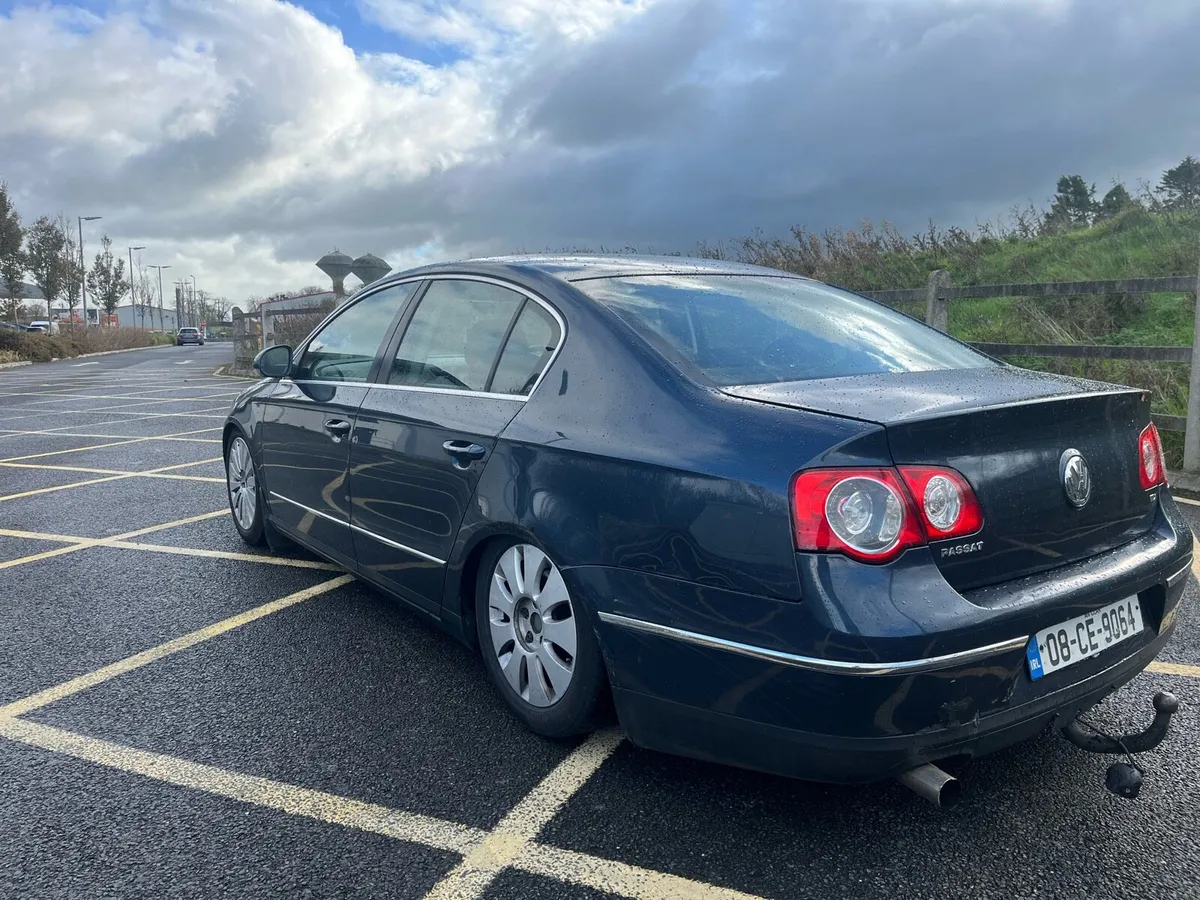 2008 Volkswagen Passat - Image 3
