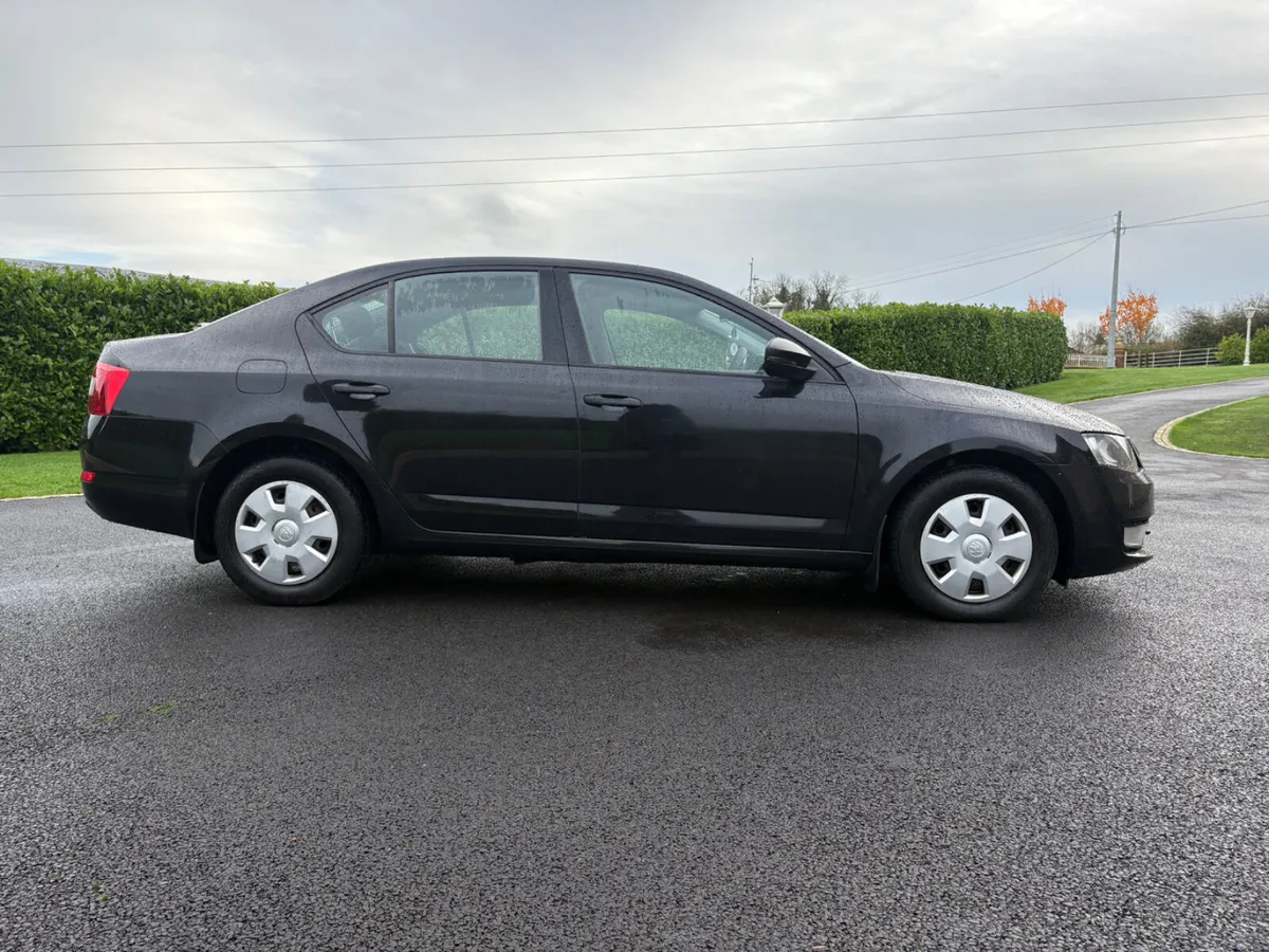 Skoda Octavia 2016 - Image 3