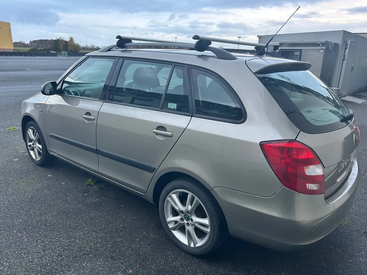 Skoda Fabia 2009 - Image 3