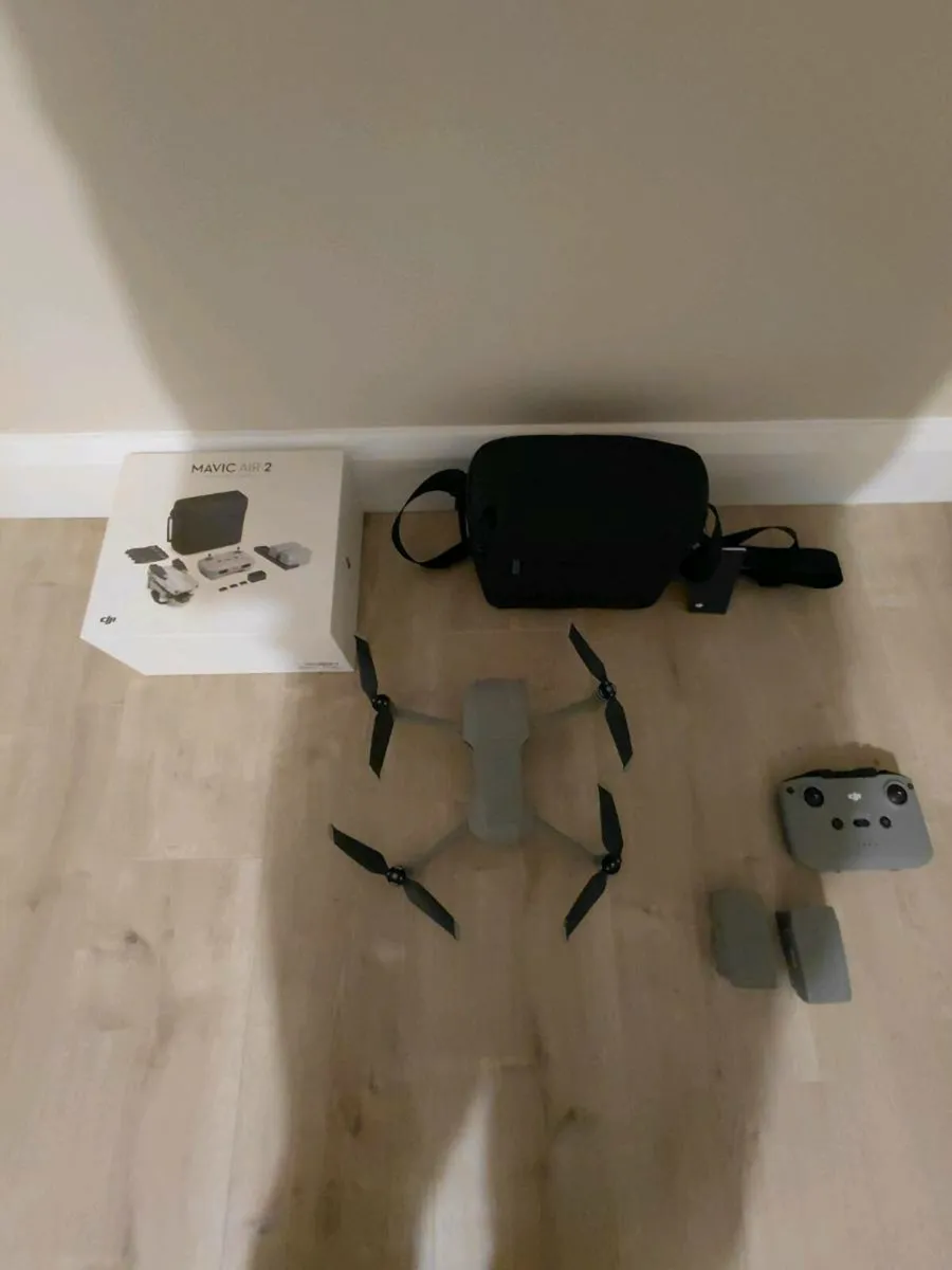 DJI Mavic Air 2 Combo Pack – Excellent Condition - Image 1