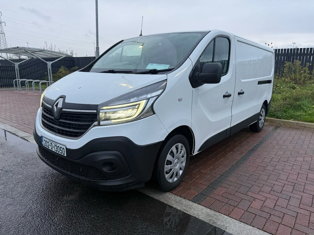 Renault Trafic 202 - Image 2
