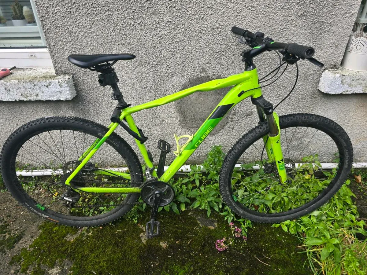 CUBE Mountain Bike Neon Green working great size 2 - Image 2