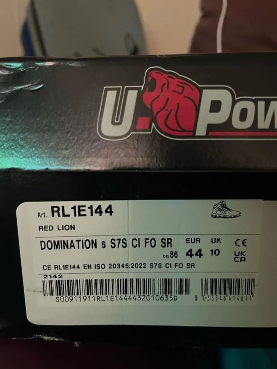 U power Domination safety boots - Image 4