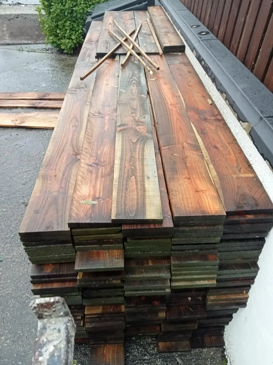 Fence boards
