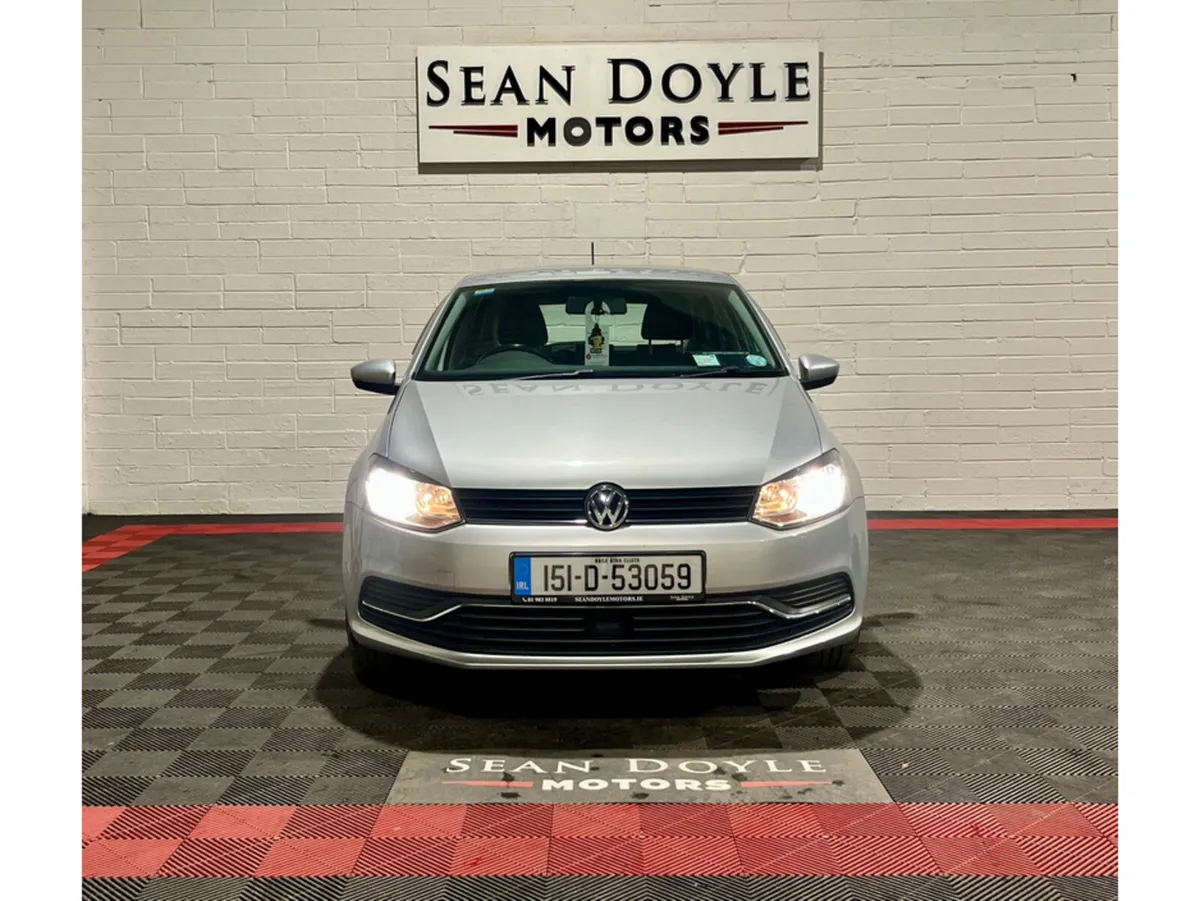 Volkswagen Polo 2015 1.2 TSI AUTO - Image 2