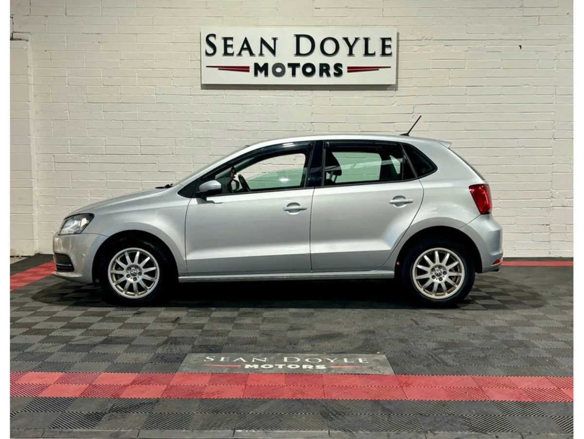 Volkswagen Polo 2015 1.2 TSI AUTO - Image 4