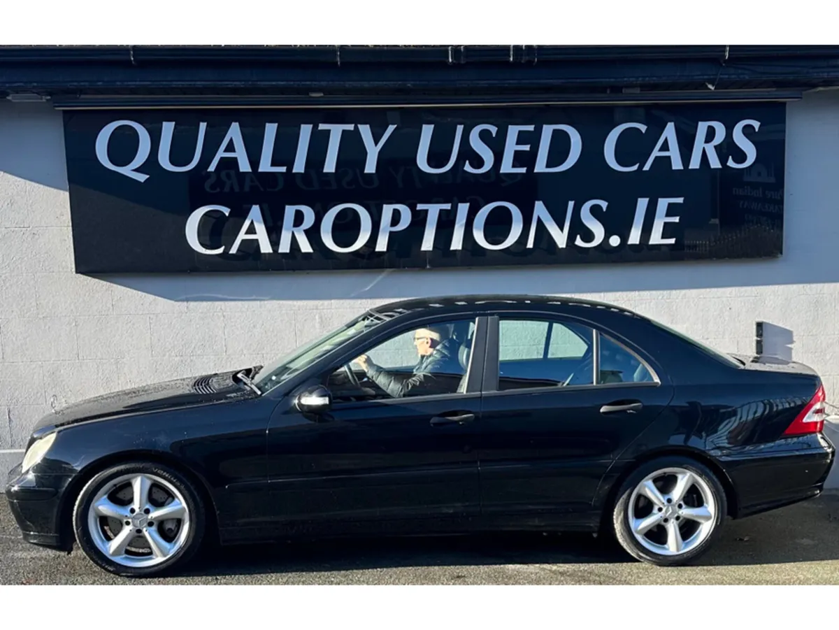 Mercedes-Benz C-Class C180 K AUTO 4DR//VERY LOW MI - Image 2