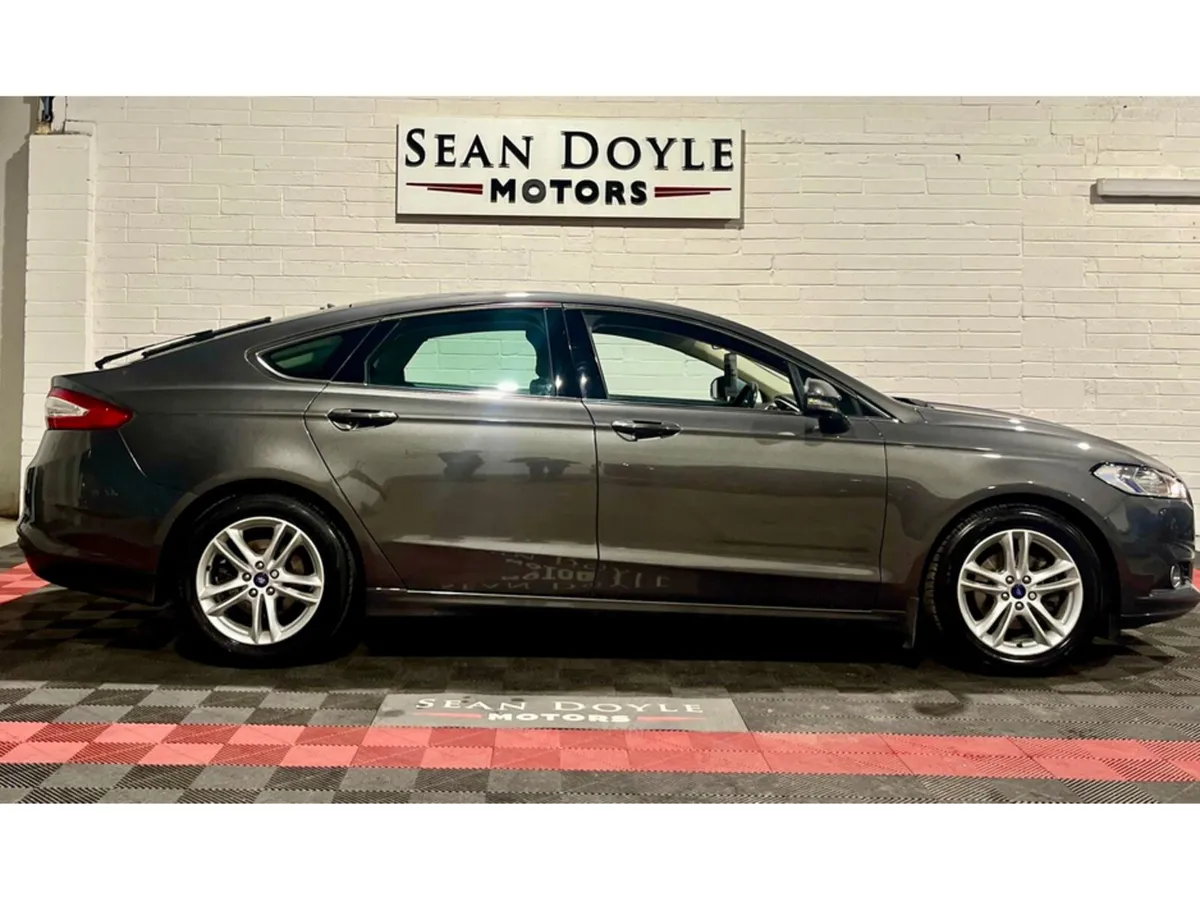 Ford Mondeo 2016 1.5 TDCI Manual - Image 2