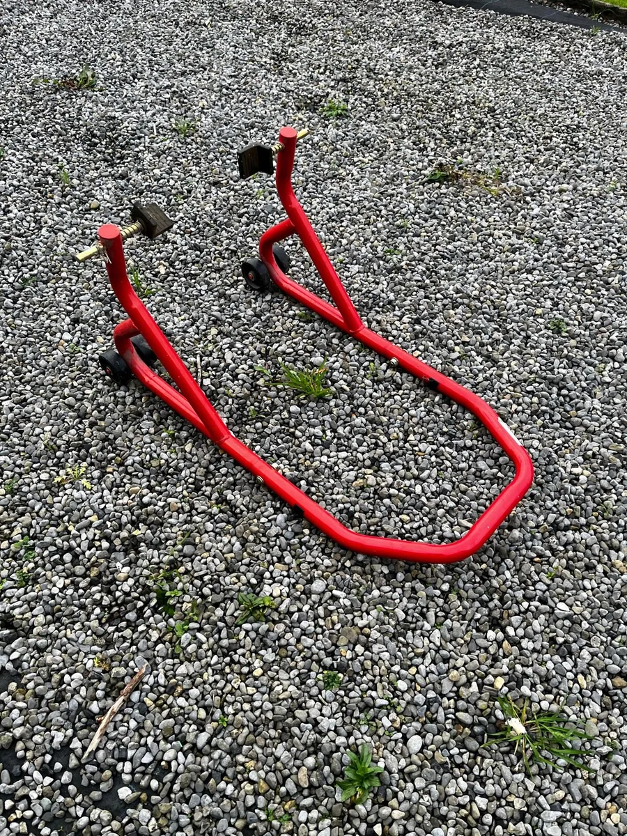 Paddock stand for motorcycle - Image 1