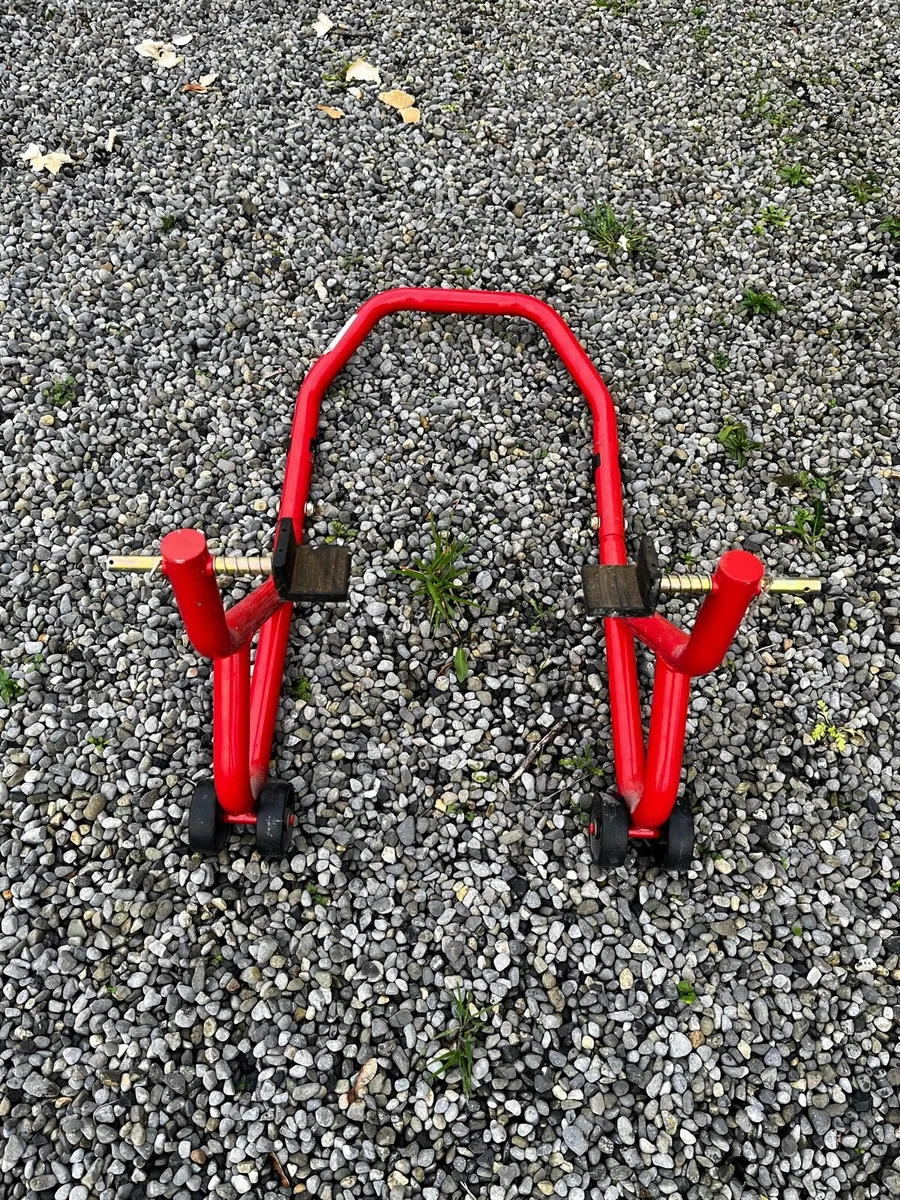 Paddock stand for motorcycle - Image 3