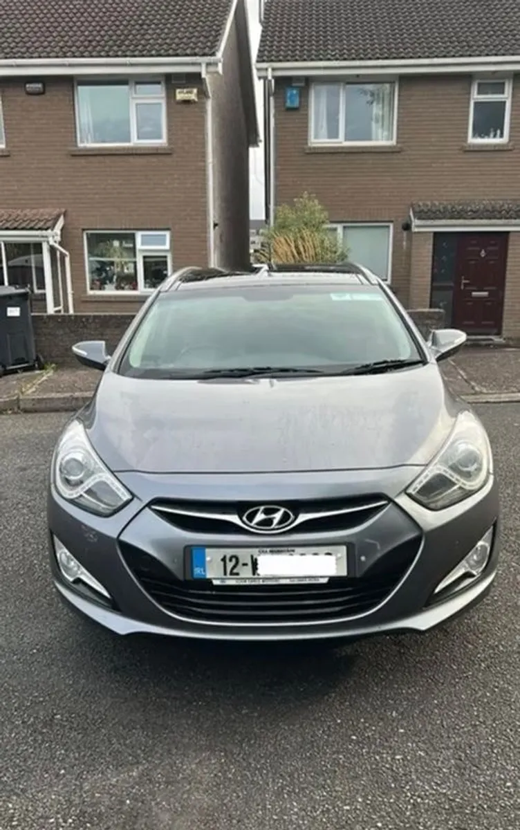 2012 Hyundai i40 - Image 1