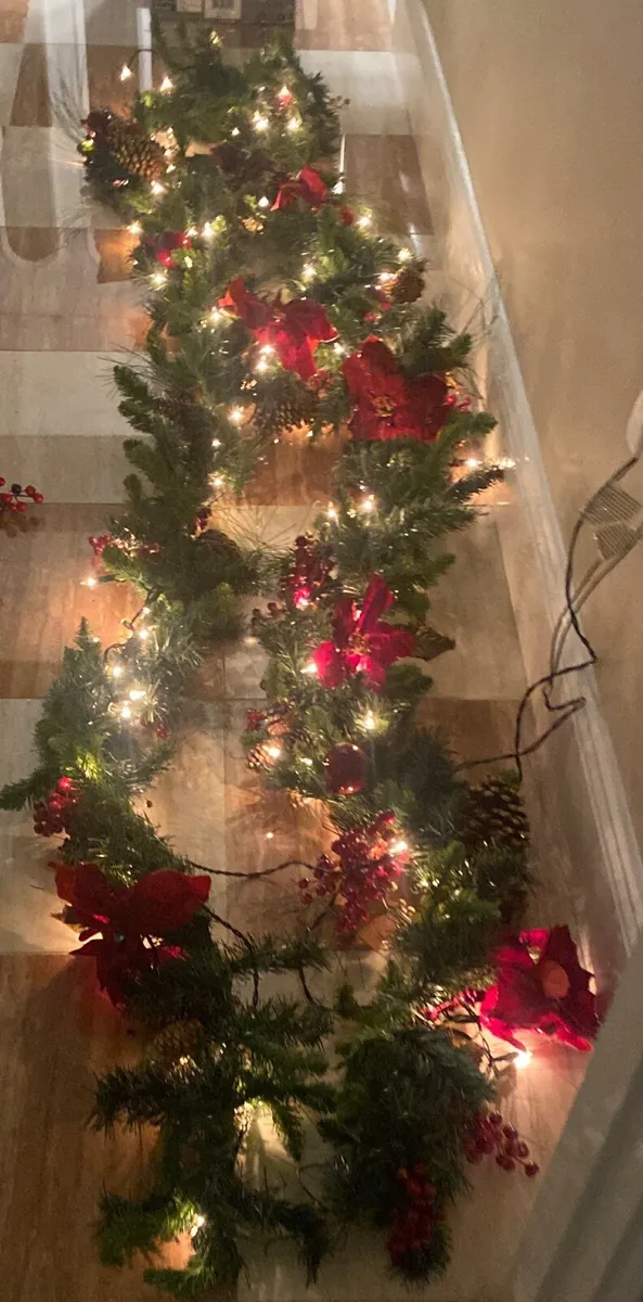 2 prelight garlands - Image 4