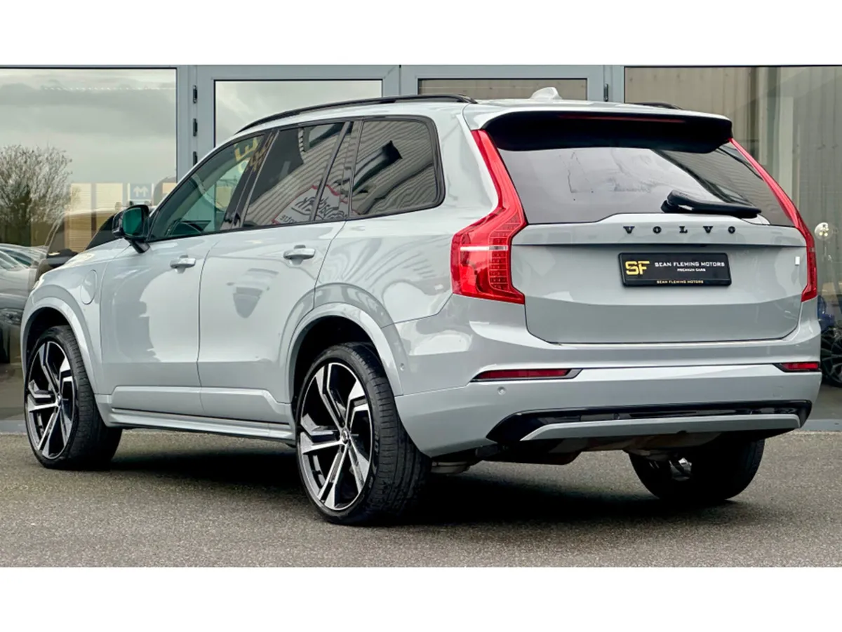 Volvo XC90 ULTIMATE T8 RECHARGE AWD - Image 4