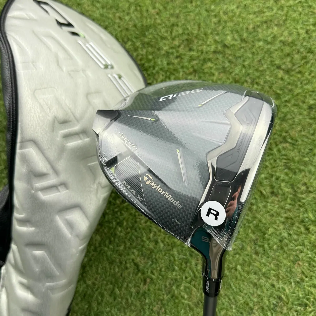 New Taylormade Qi35 Max Driver / 9° / Regular - Image 2