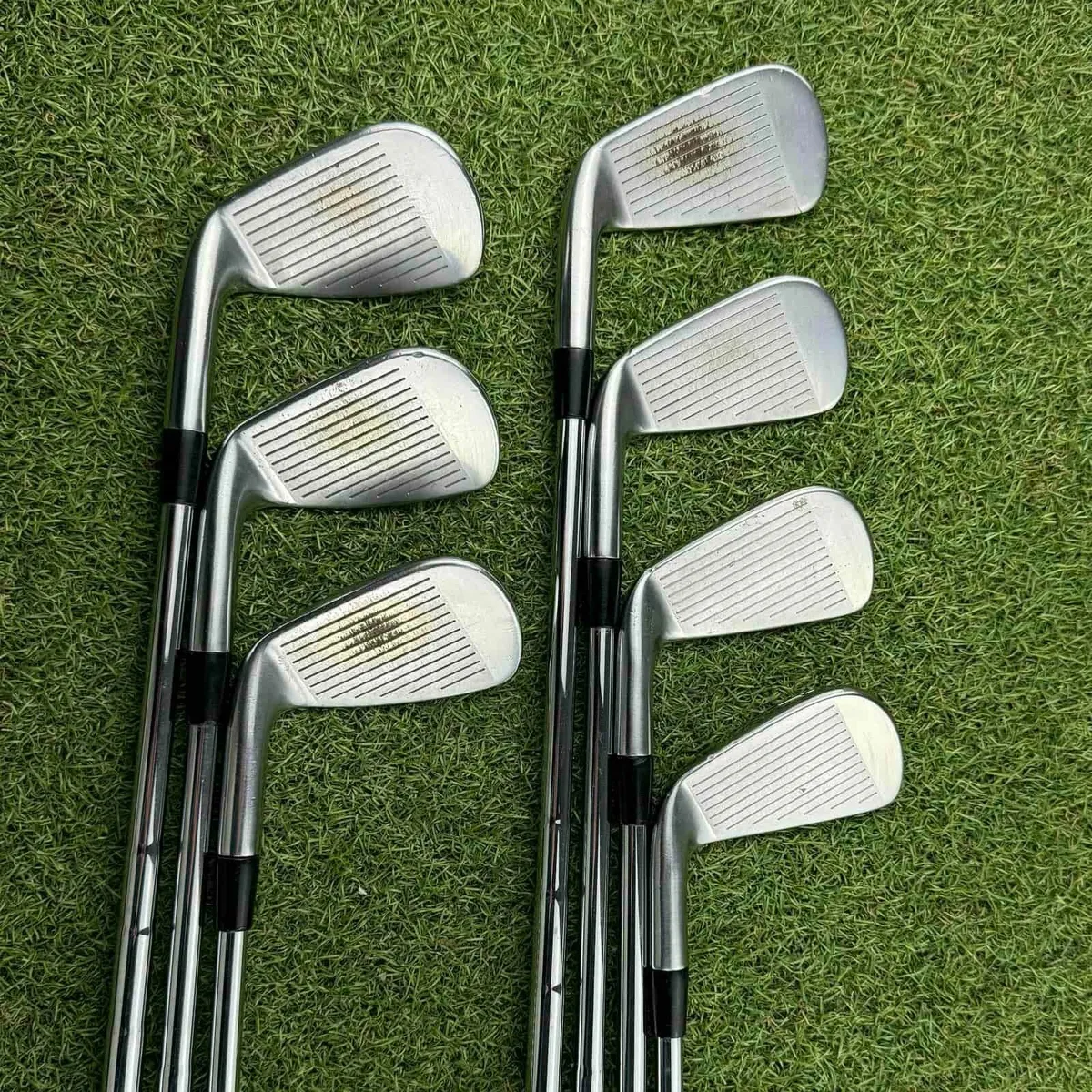 Titleist 716 AP2 / CB Combo Irons / 4-Pw / X-Stiff - Image 3