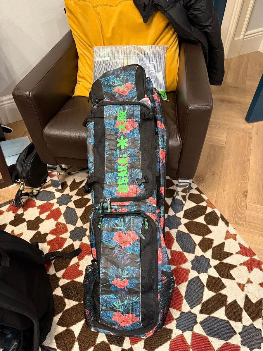 Osaka hockey bag with Accessories - Image 1