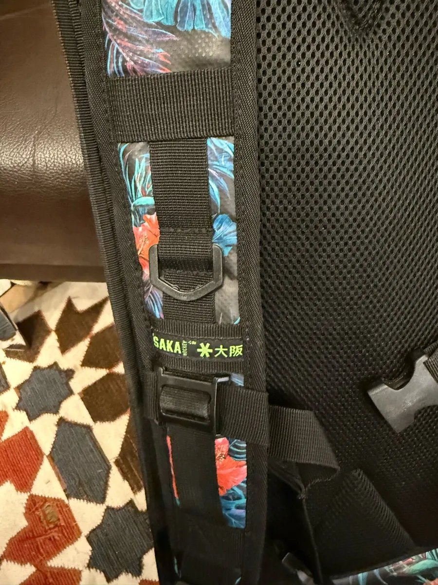 Osaka hockey bag with Accessories - Image 3