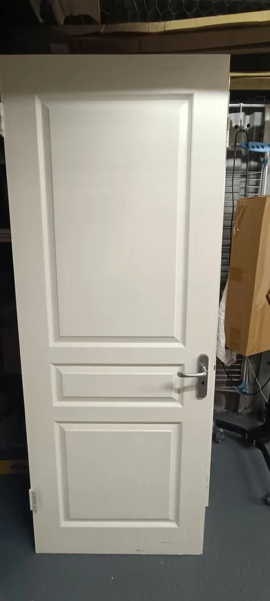 5 x White internal doors - Image 3