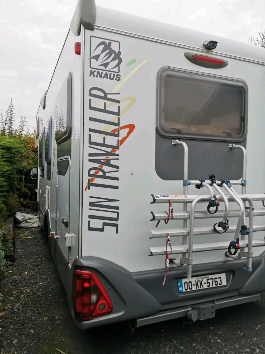 Knauss Sun Traveller 6 berth camper - Image 2