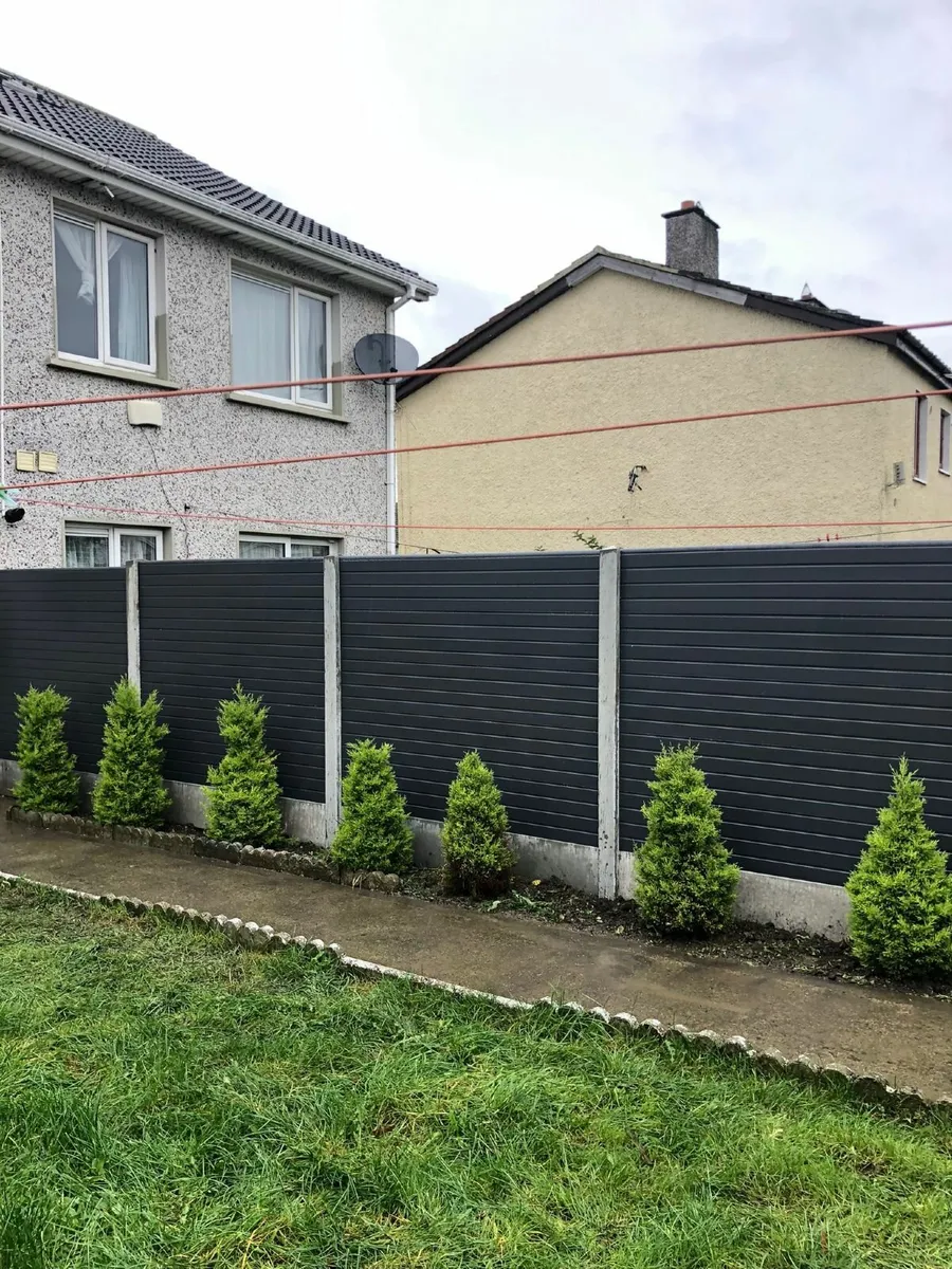 PVC fence Panels. Posts - Image 1