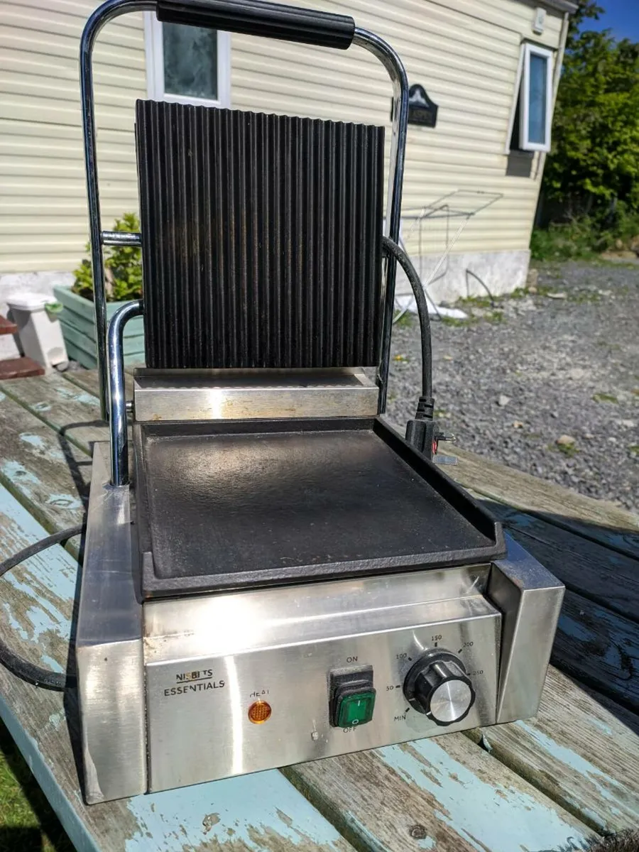 Panini grill machine - Image 4