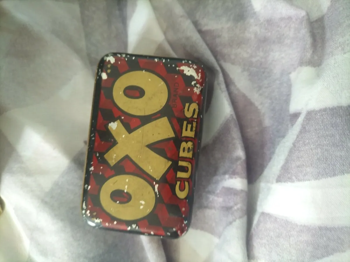 VINTAGE. OXO FOOD TIN .. 1960s ..