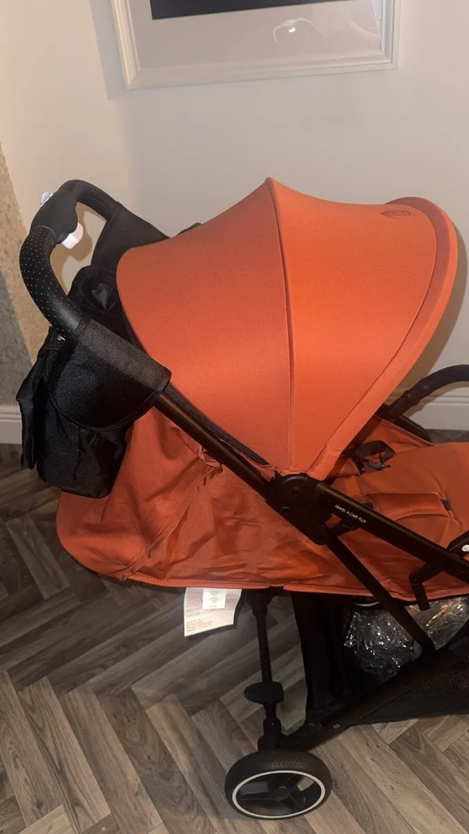 Stroller - Image 3