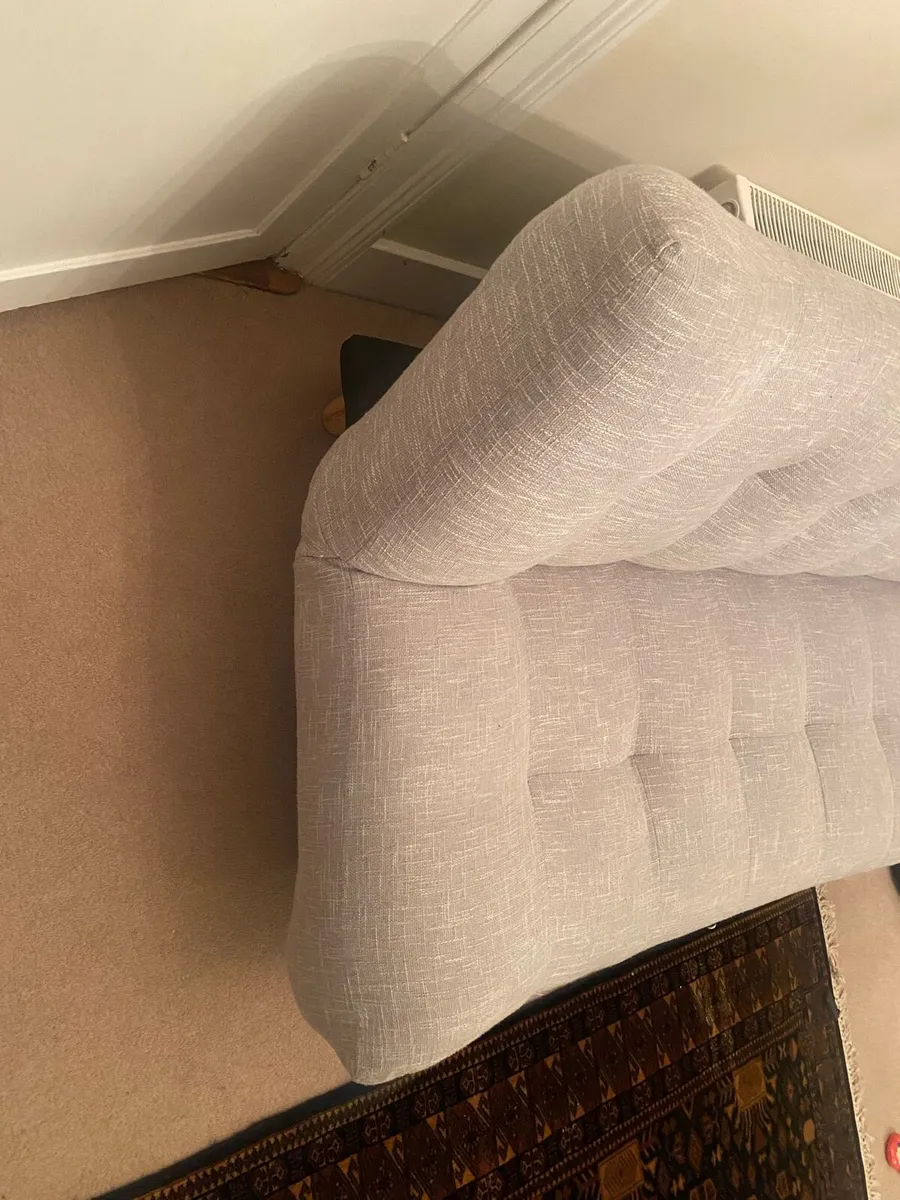 Sofa couch - Image 2