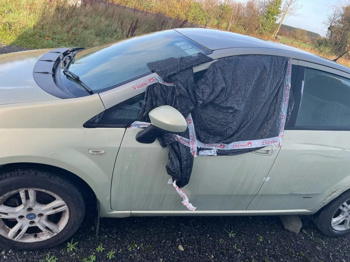 Fiat Punto - Image 4