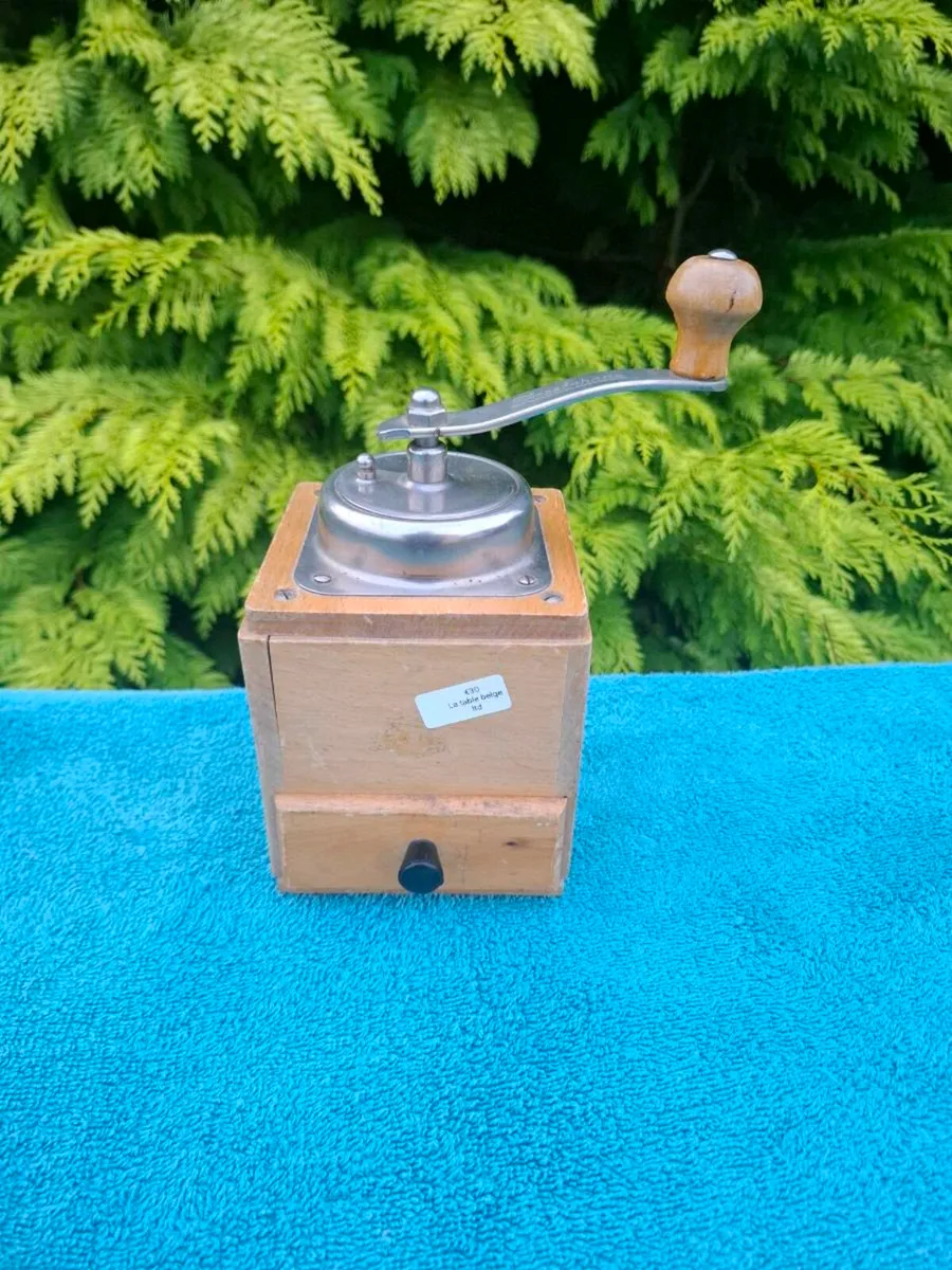 Wood coffee grinder postage possible - Image 1