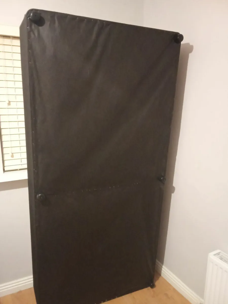 Single bed - Image 3