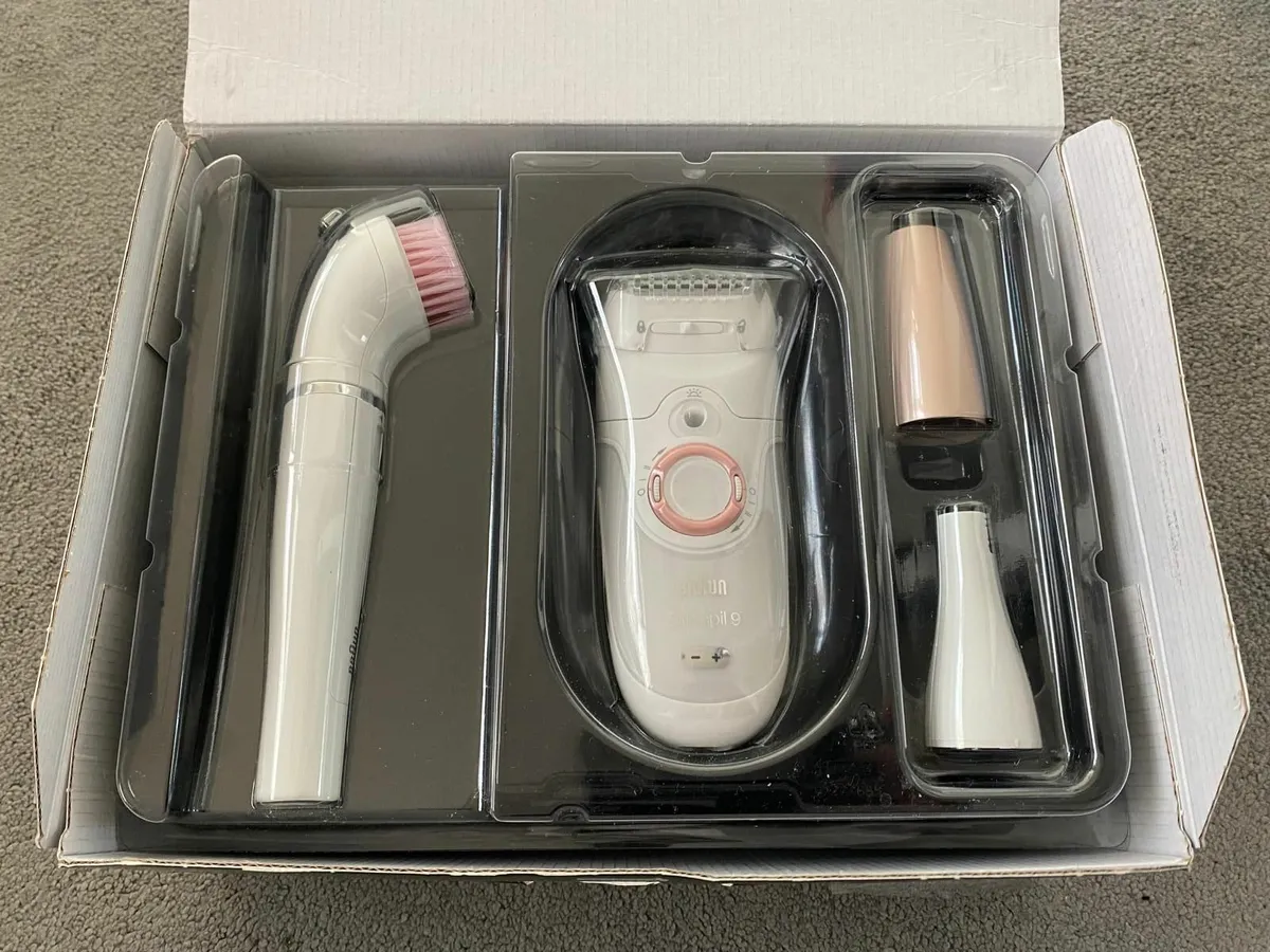 Braun Women's Silk-épil Beauty Set 9 - Image 4