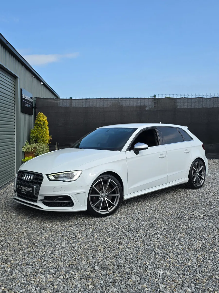 2014 AUDI S3 QUATTRO 300BHP S TRONIC LOW KMS - Image 1