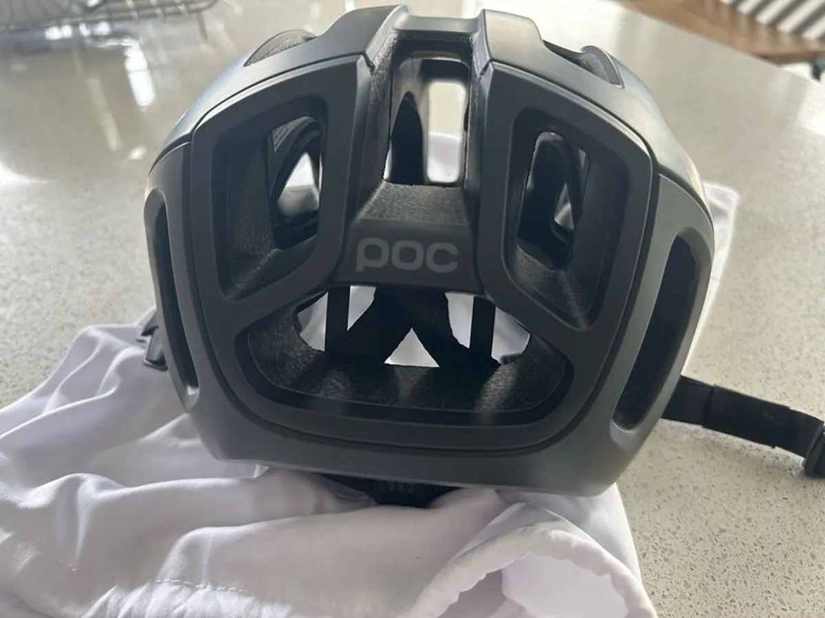 POC Ventral Air MIPS Helmet - Image 4