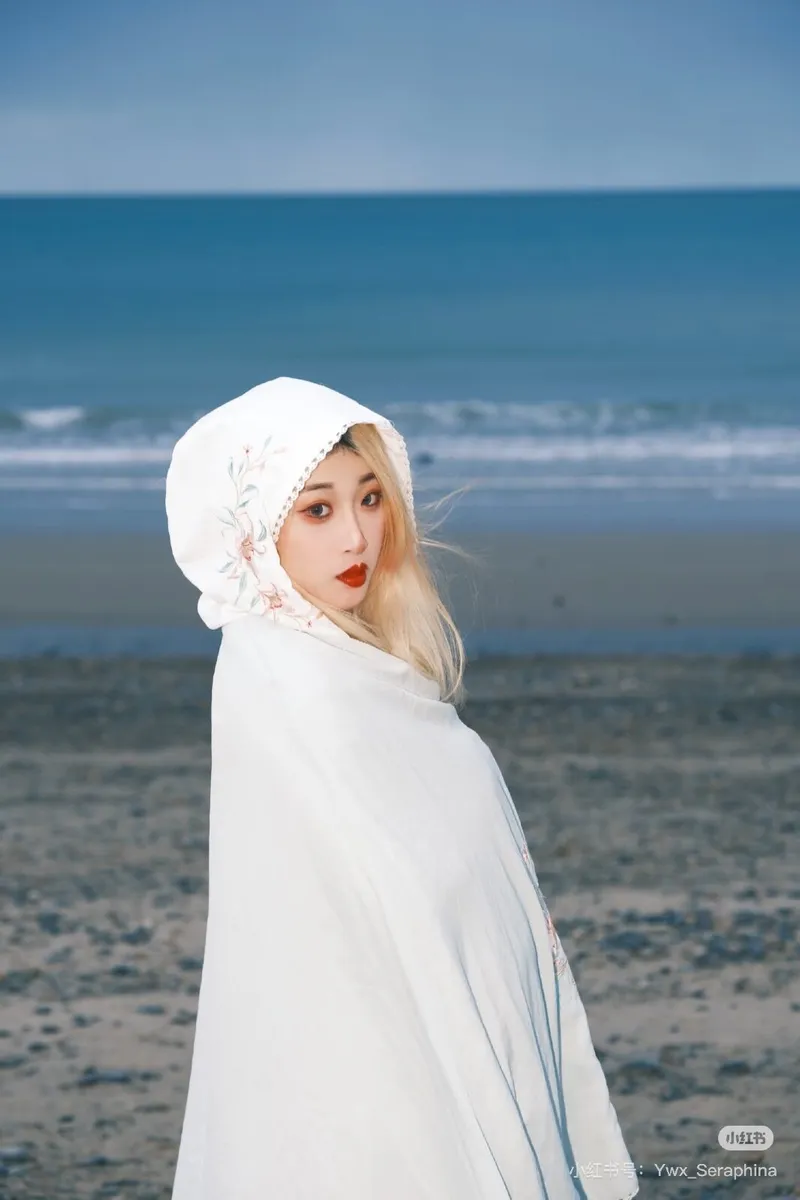 ✨ Traditional Chinese Hanfu + Matching Shawl – Lik - Image 1
