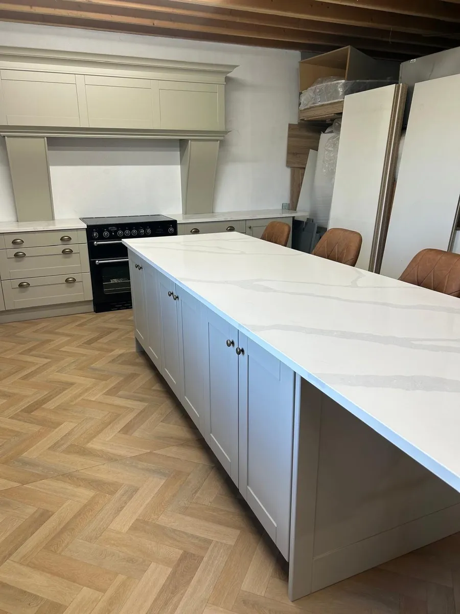 Large painted kitchen with Quartz  Worktop - Image 2