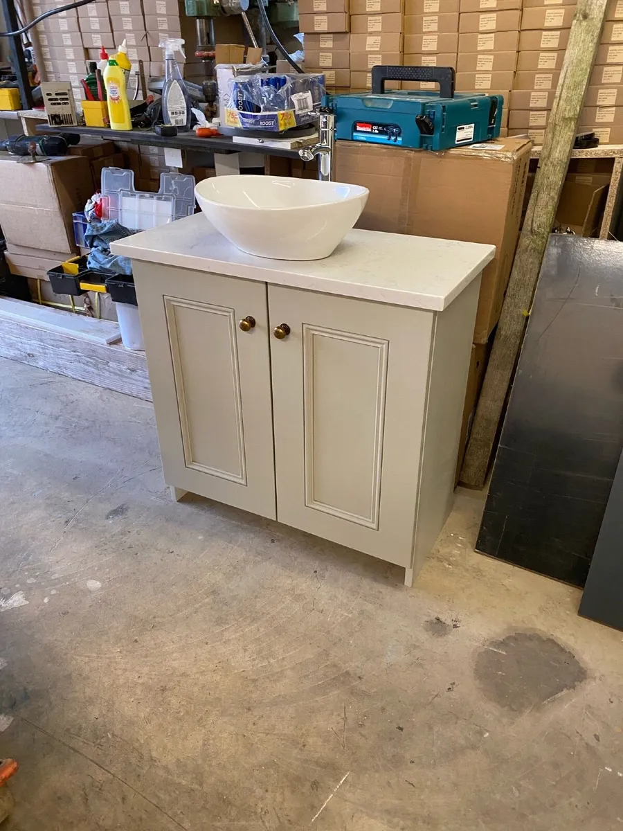 Bathroom Vanity Unit New - Image 1
