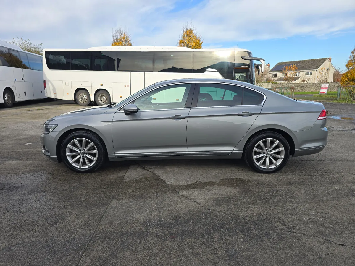 Volkswagen Passat  2.0 tdi  162 - Image 4