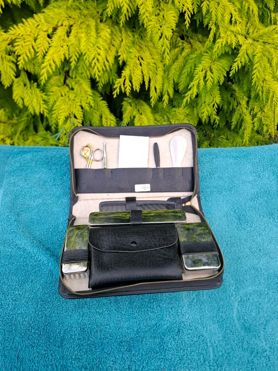 Vintage travel box postage possible