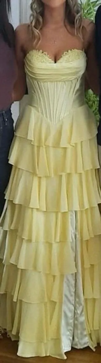 Debs dress - Image 2