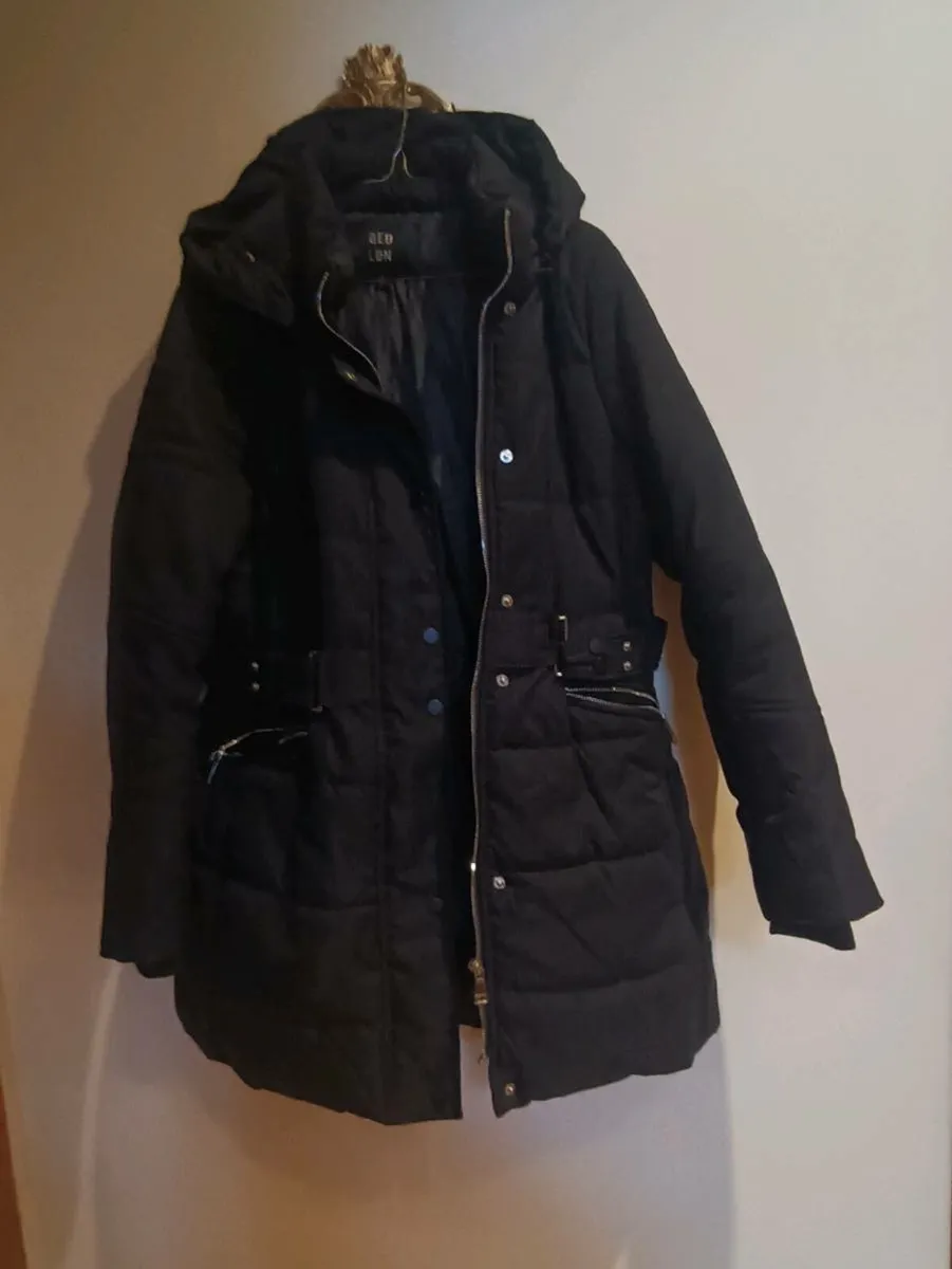 Beautiful new trench coat , good quality - Image 1