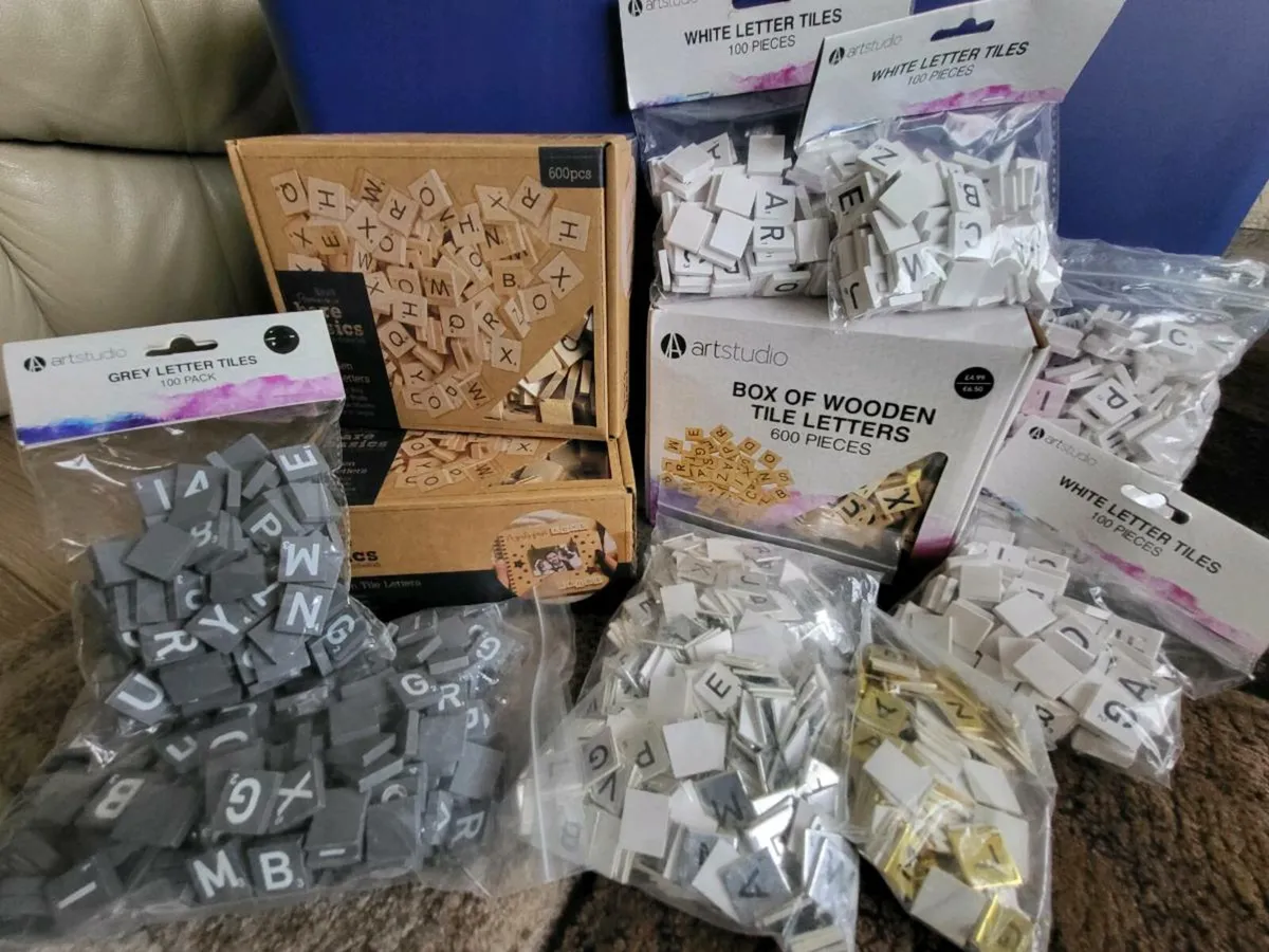 Scrabble tiles - Image 1